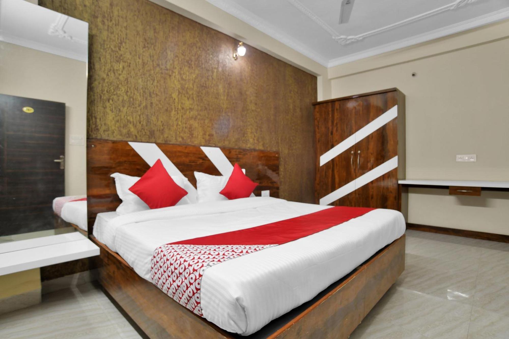 Hotel O Zodiac Indore Eksteriør billede