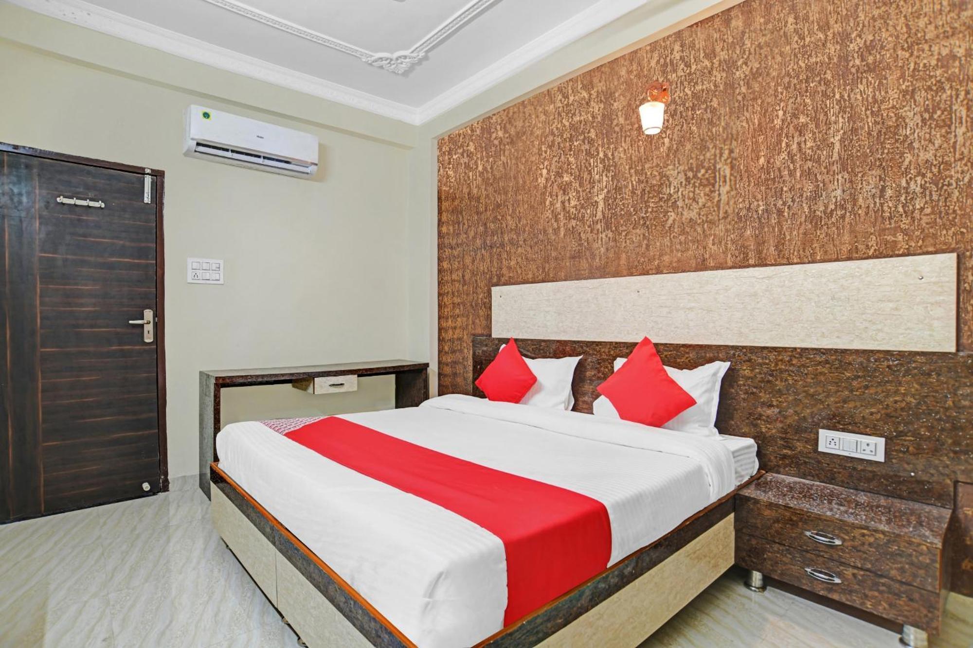 Hotel O Zodiac Indore Eksteriør billede