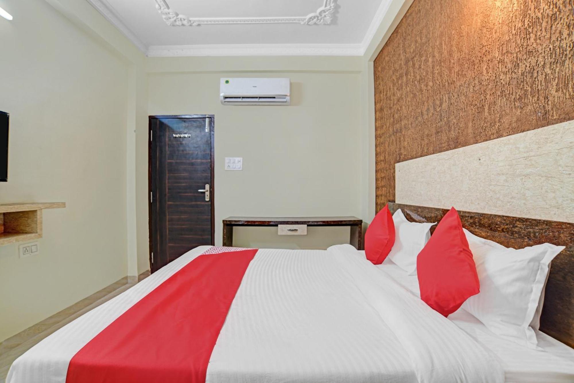 Hotel O Zodiac Indore Eksteriør billede